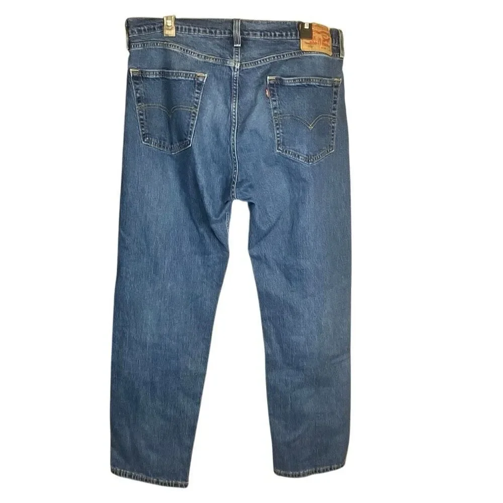 Levi’s 505 medium wash non ripped jeans men’s 36/32 #756